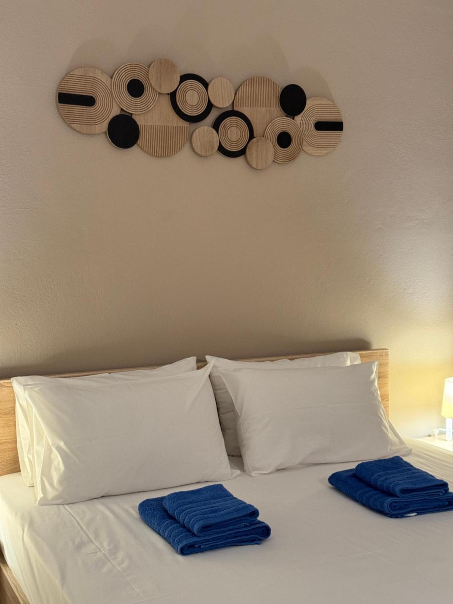 Aelia Rooms & Apartments Íos Khóra Eksteriør bilde
