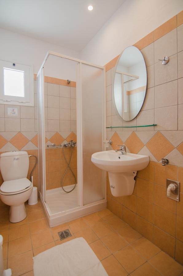 Aelia Rooms & Apartments Íos Khóra Eksteriør bilde